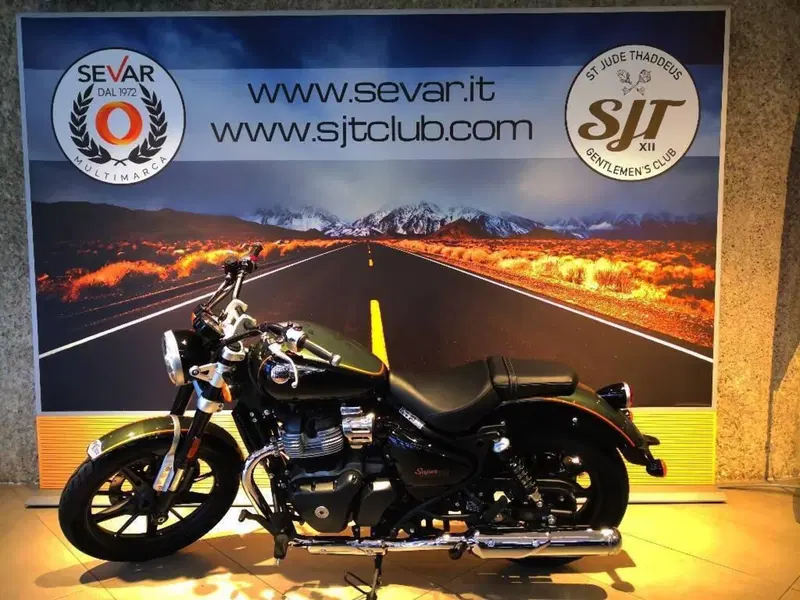 Royal Enfield Super Meteor 650 (2023 - 26) (6)