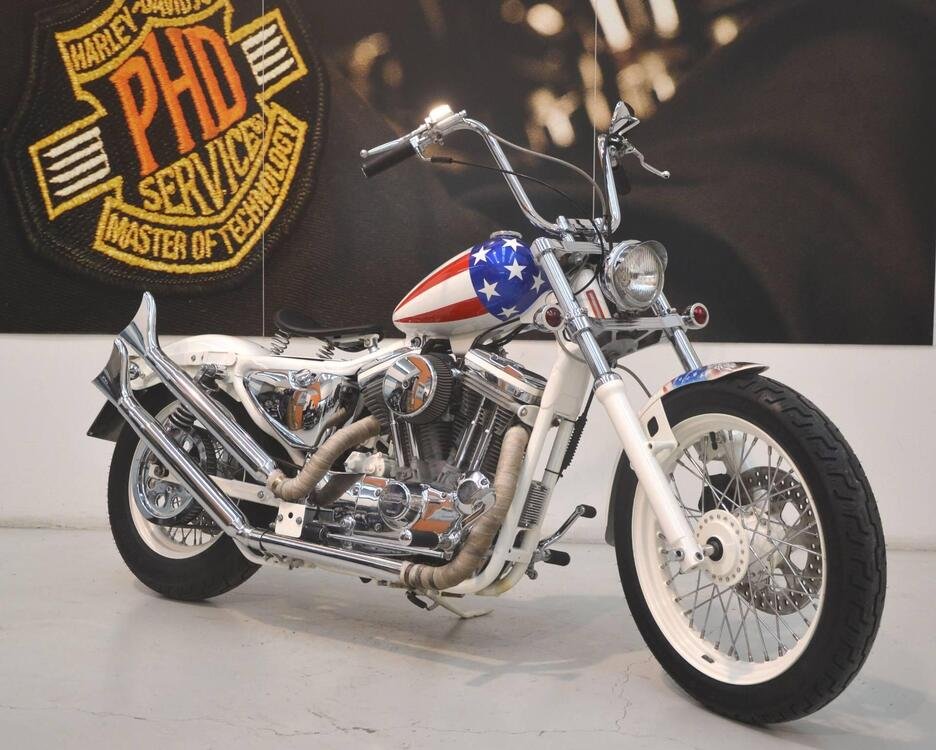 Harley-Davidson 883 Hugger (1994 - 00) - XLH