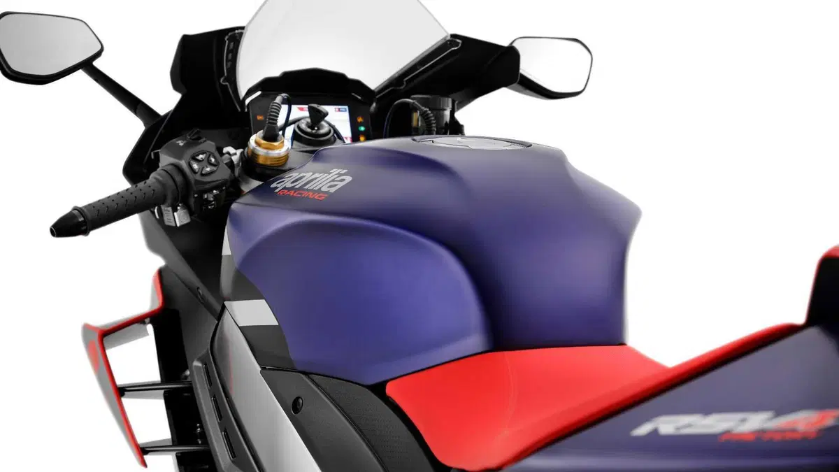 Aprilia RSV4 1100 RSV4 1100 Factory (2021 - 24) (9)