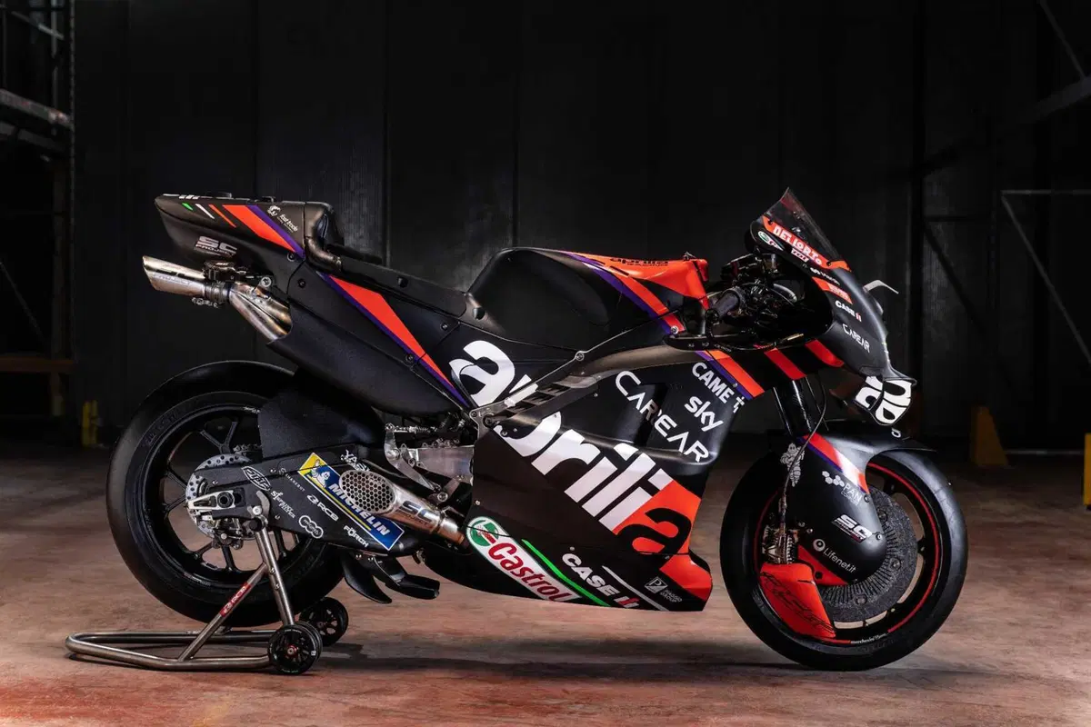 MotoGP 2023. Ecco le nuove Aprilia RS-GP! [VIDEO e GALLERY] (17)