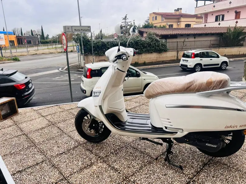 Keeway Motor Iskia 125 (2023 - 26) (7)