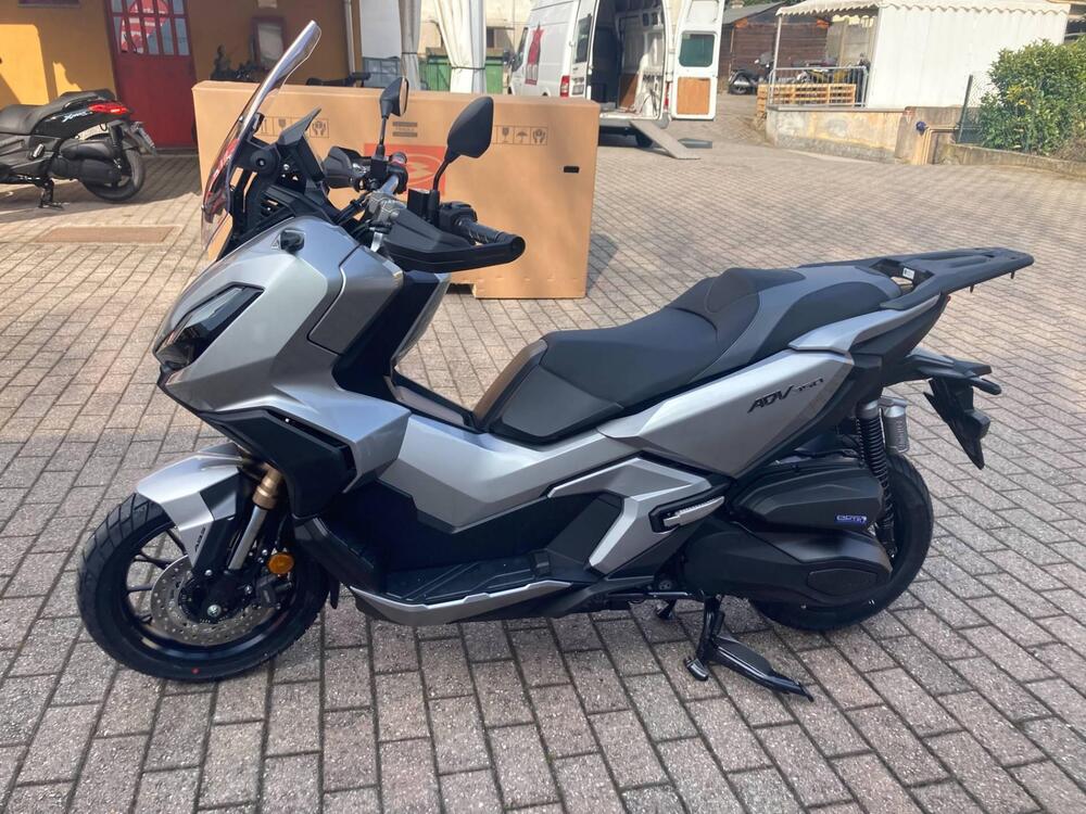 Honda ADV 350 (2022 - 24)