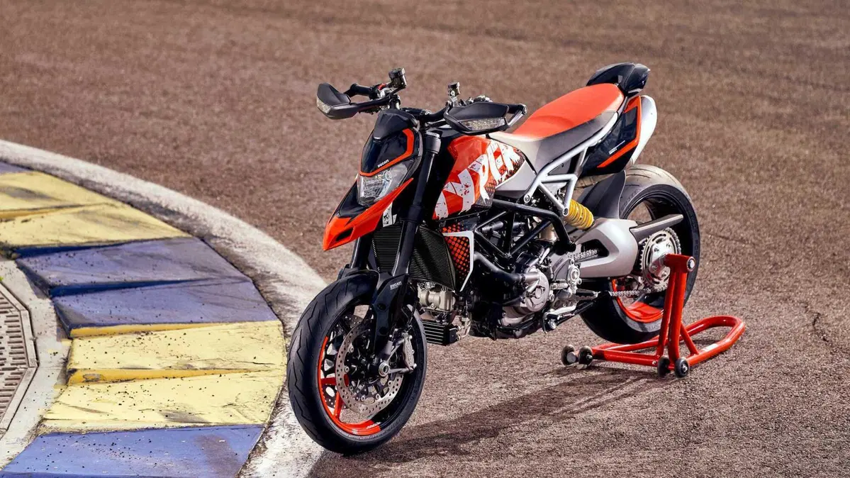 Ducati Hypermotard 950 Hypermotard 950 RVE (2022 - 25) (5)