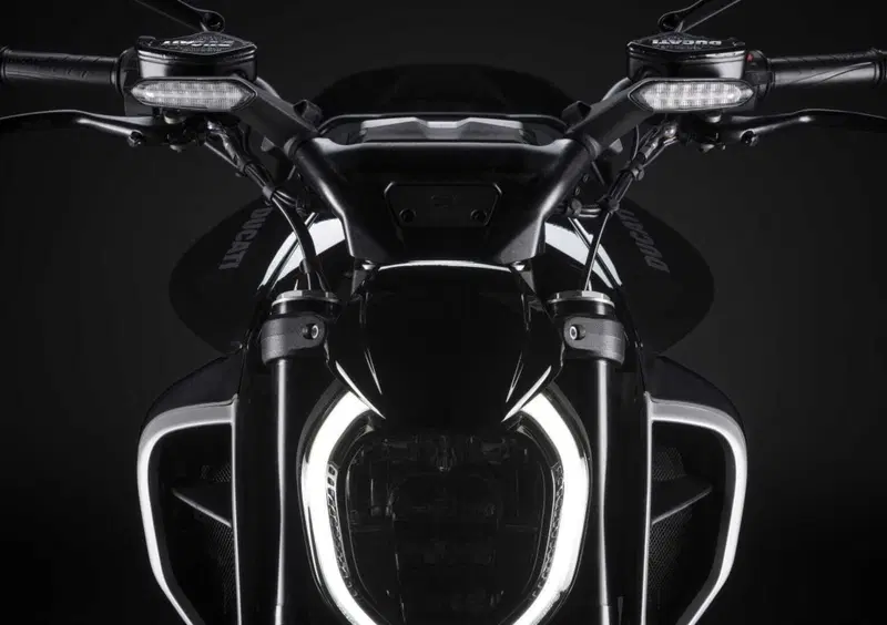 Ducati Diavel V4 Diavel V4 (2023 - 26) (13)