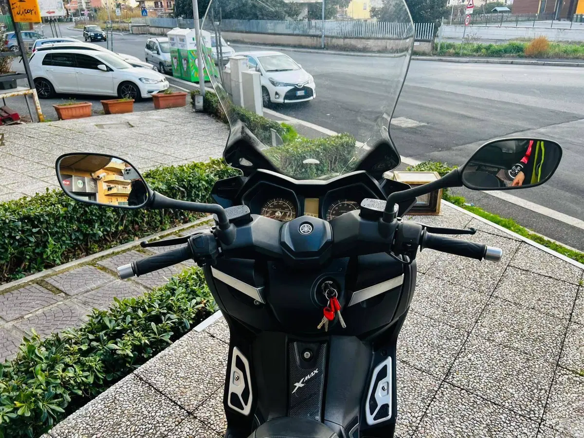 Yamaha X-Max 400 ABS (2013 - 16) (6)