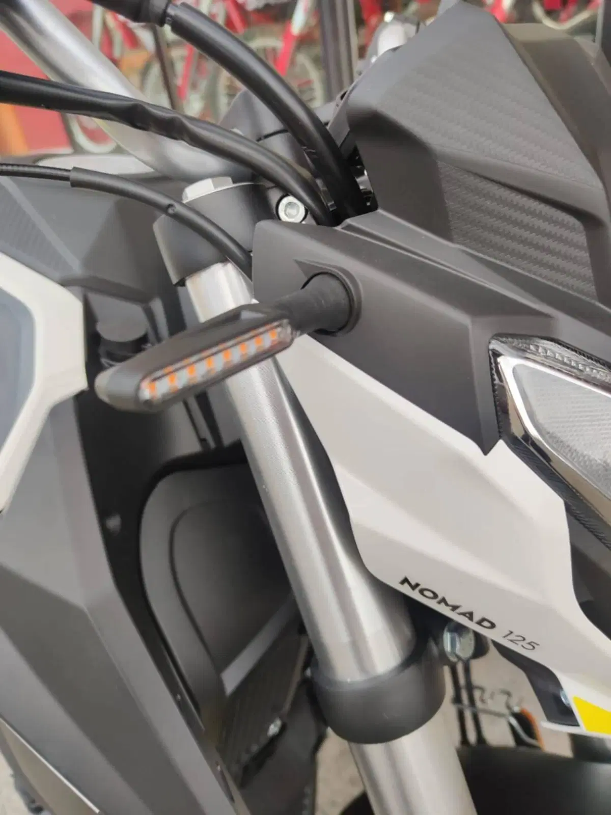 Motron Motorcycles Nomad 125 (2022 - 26) (9)