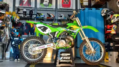 Kawasaki KX 250 (1994 - 01) usata