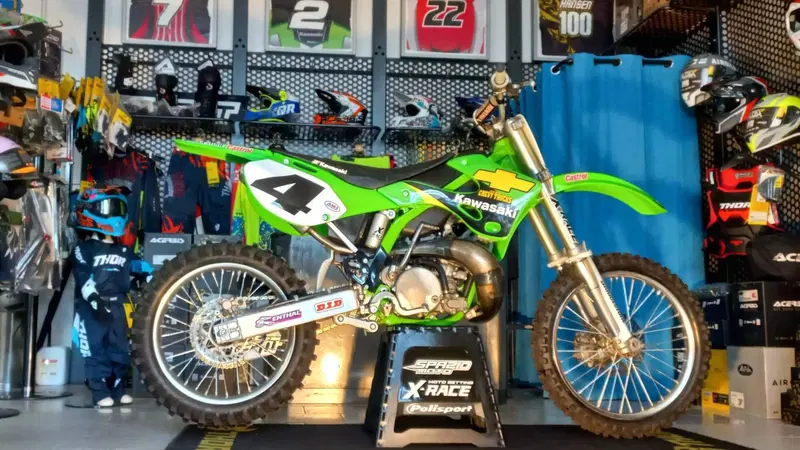 Kawasaki KX 250 (1994 - 01)