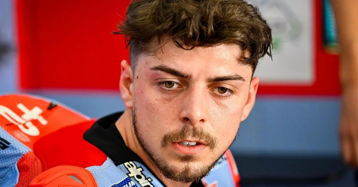 MotoGP 2023. Test di Portimao, Fabio Di Giannantonio sulla caduta: "Ho sentito un'esplosione, questa ghiaia non va bene!" 