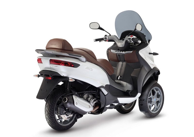 Piaggio MP3 Mp3 300 ie Business LT ABS (2014 - 16) (11)