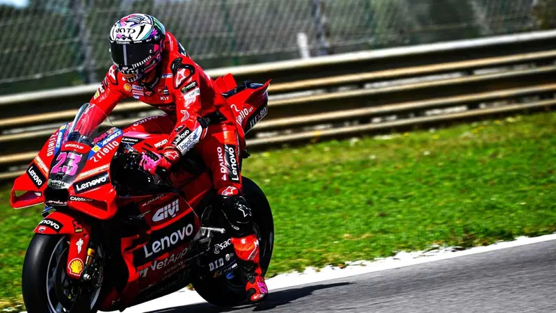 MotoGP 2023. Test di Portimao, giorno 2. Enea Bastianini: "Per la vittoria ci manca ancora qualcosina"