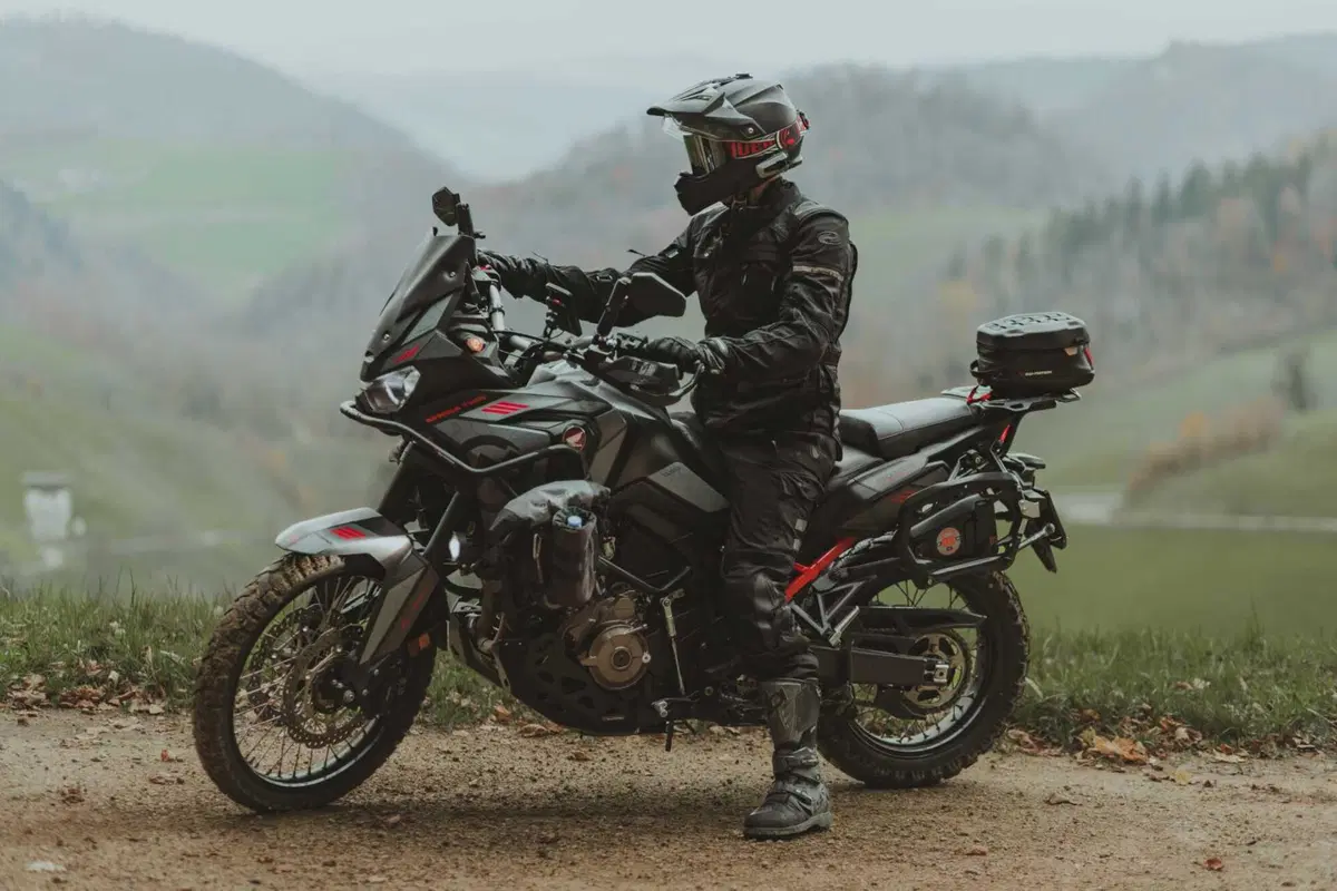 Cardo Systems presenta il Packtalk Custom
