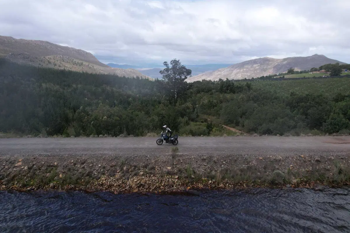 TEST Husqvarna Norden 901 Expedition: l'avventura tra le mani! [VIDEO] (5)