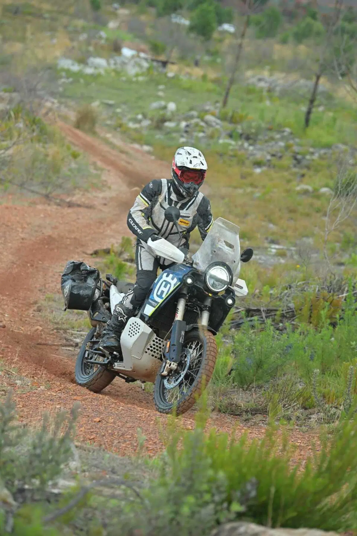 TEST Husqvarna Norden 901 Expedition: l'avventura tra le mani! [VIDEO] (7)
