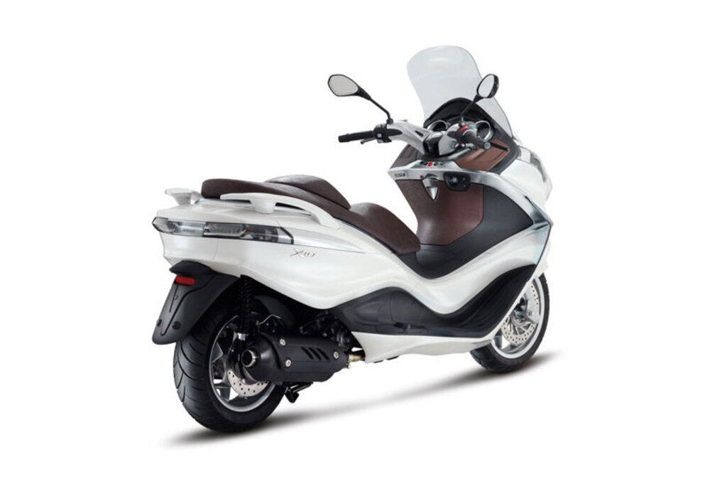 Piaggio X10 500 Executive (2011 - 17) (3)