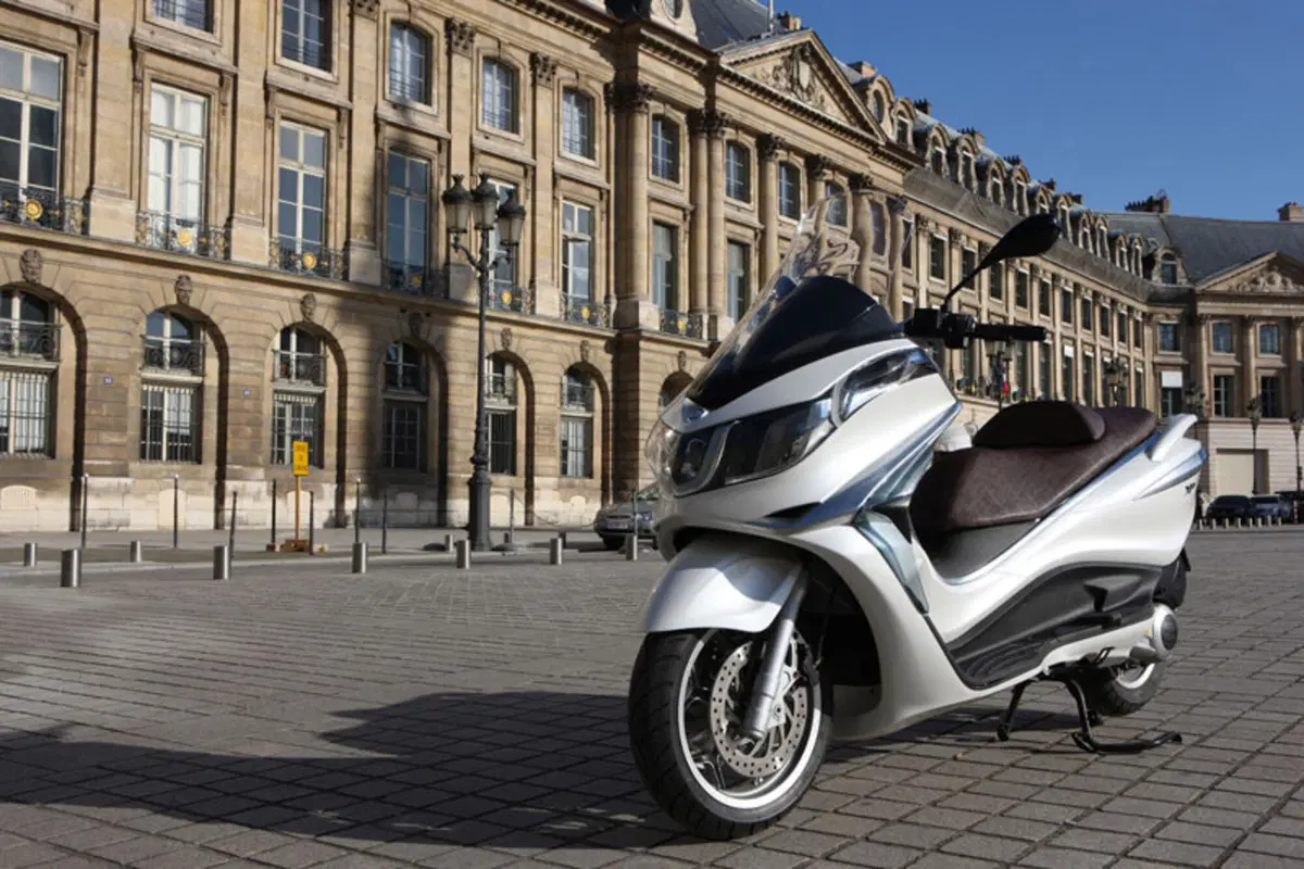 Piaggio X10 500 X10 500 Executive (2011 - 17) (13)
