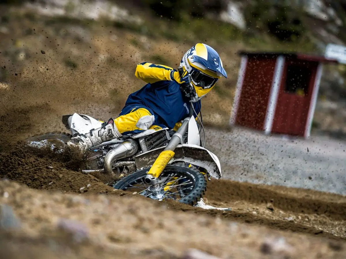 Husqvarna TC 85 TC 85 (2015) (3)