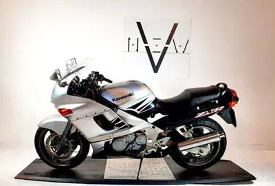 Kawasaki ZZR 600 (1990 - 00) usata