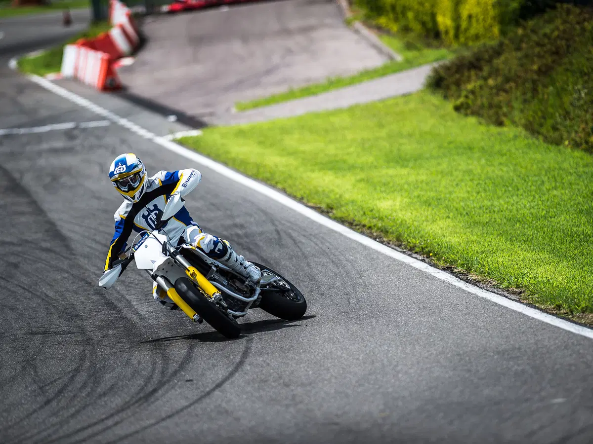 Husqvarna FS 450 FS 450 (2015) (6)