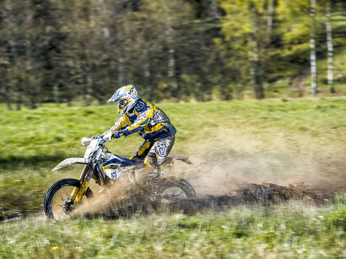 Husqvarna FE 350 FE 350 (2015) (3)