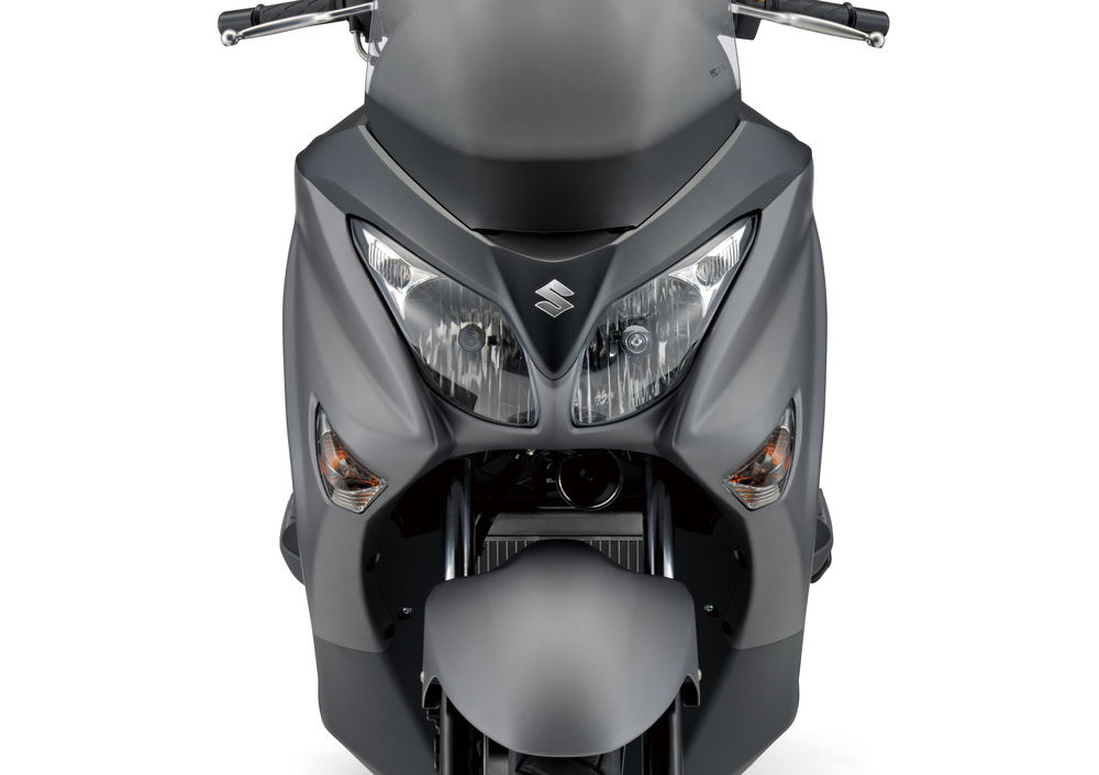 Suzuki Burgman UH 125 ABS (2014 - 17) (2)