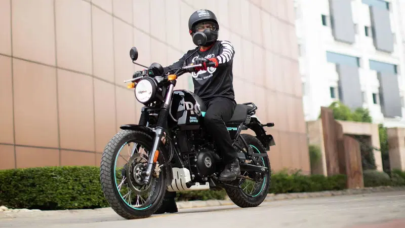 Royal Enfield Scram 411 (2022 - 24) (2)