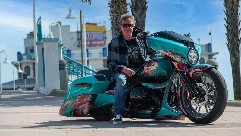 BMW R18 B Heavy Duty: l'ultima creazione di Fred Kodlin