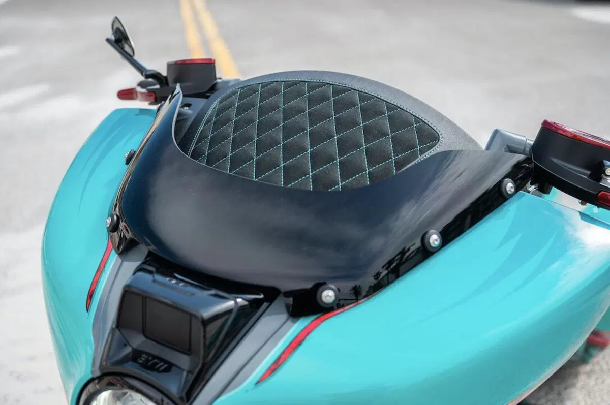 BMW R18 B Heavy Duty: l'ultima creazione di Fred Kodlin (12)