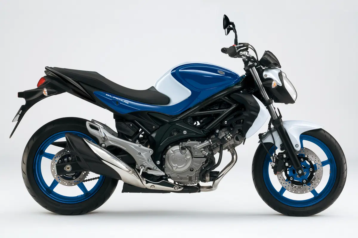 Suzuki Gladius 650 Gladius 650 SFV ABS (2009 - 15) (2)