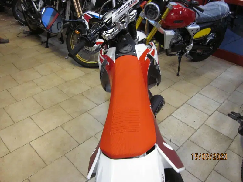 Fantic Motor Motard 50 Performance 2t (2020) (6)