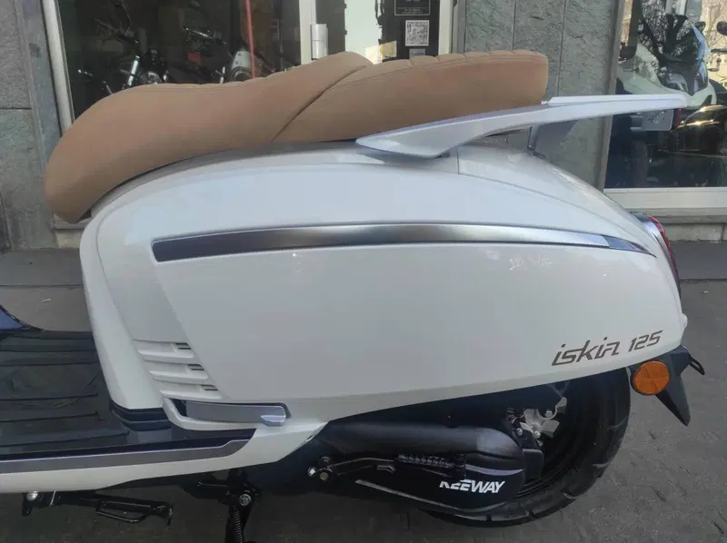 Keeway Motor Iskia 125 (2023 - 26) (12)