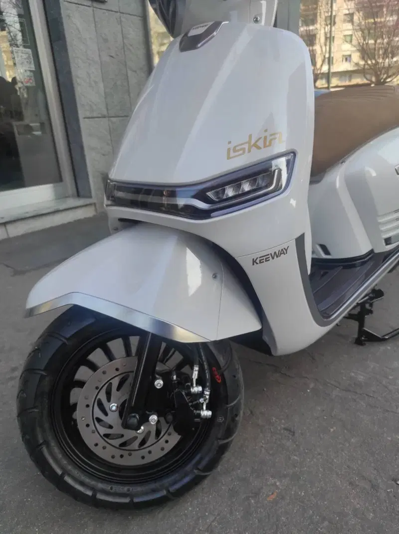Keeway Motor Iskia 125 (2023 - 26) (7)