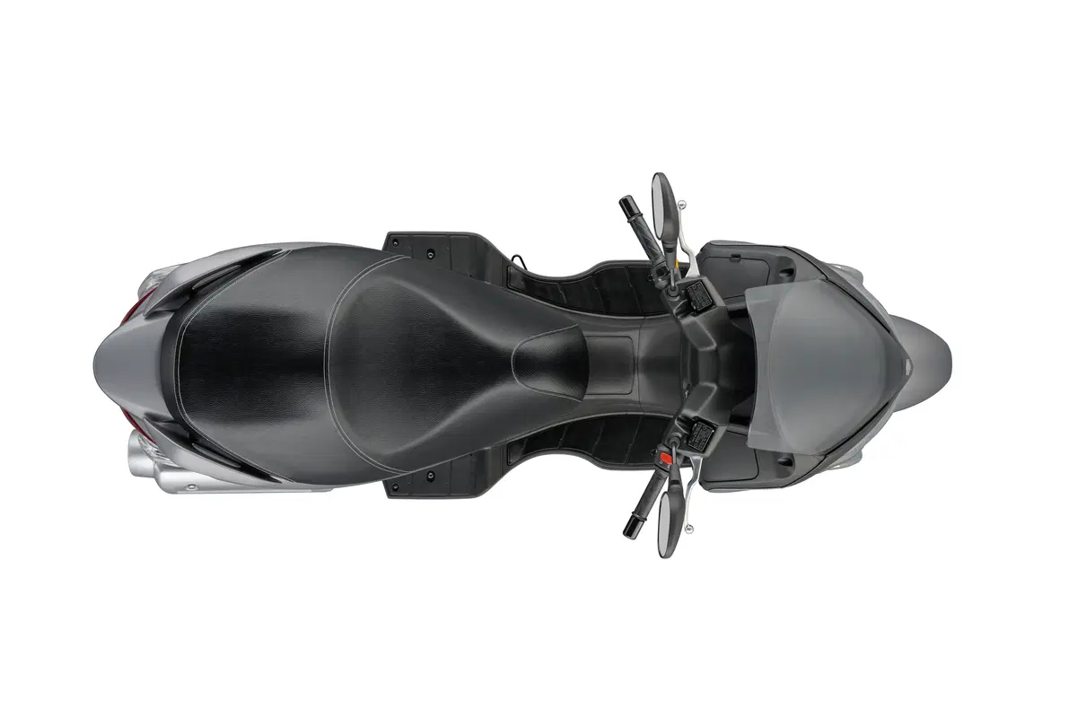 Suzuki Burgman UH 200 Burgman UH 200 (2014 - 15) (5)