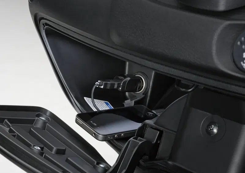 Suzuki Burgman UH 200 Burgman UH 200 (2014 - 15) (17)