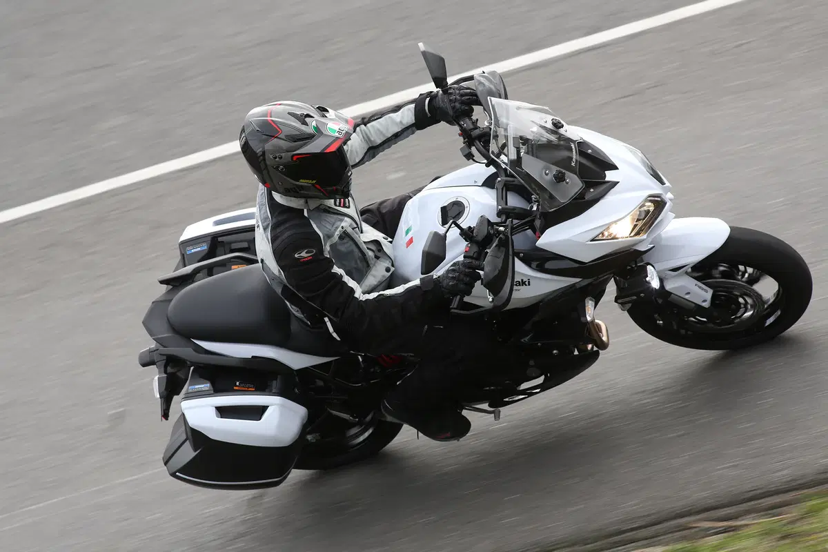 Kawasaki Versys 650 (5)