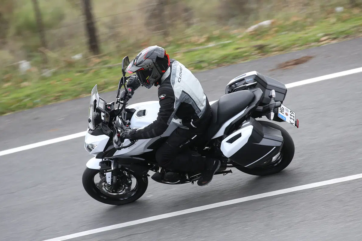 Kawasaki Versys 650 (3)