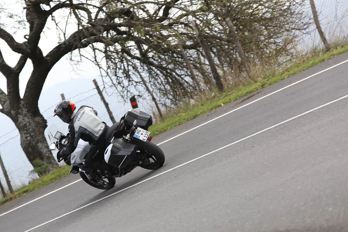 Kawasaki Versys 650 (14)