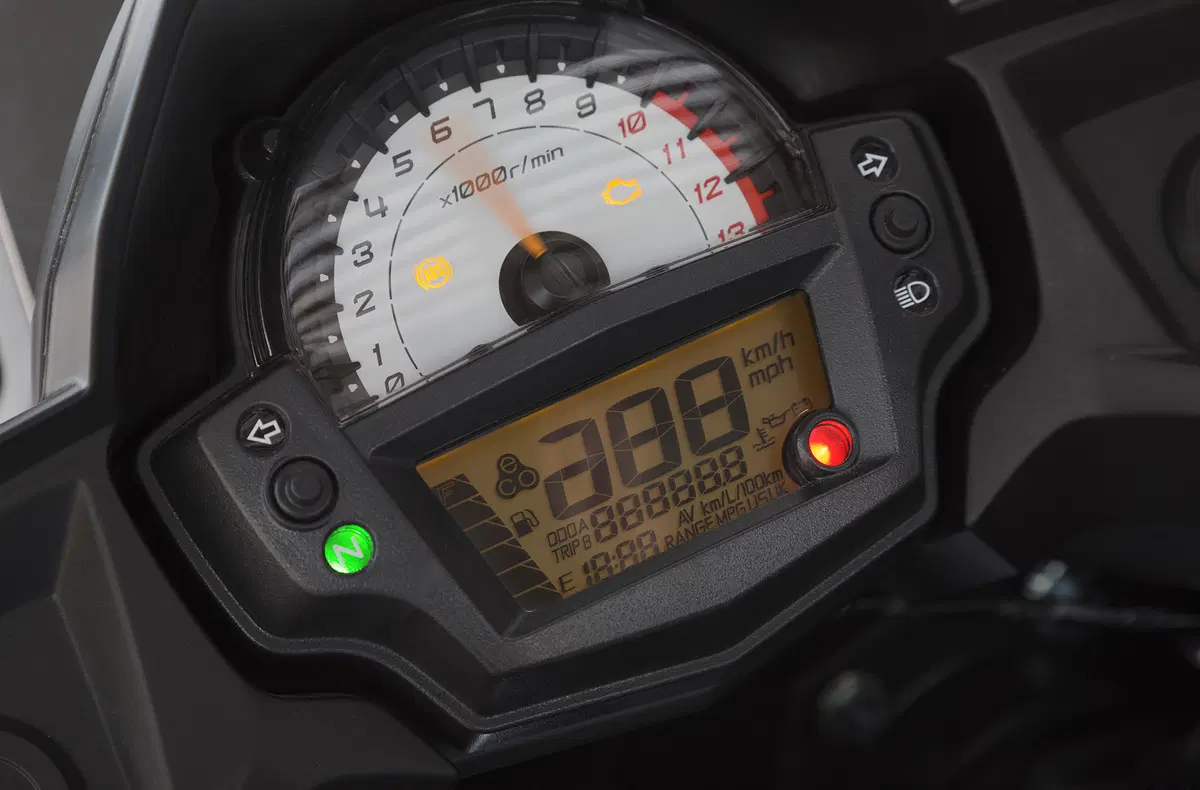 Kawasaki Versys 650 (32)