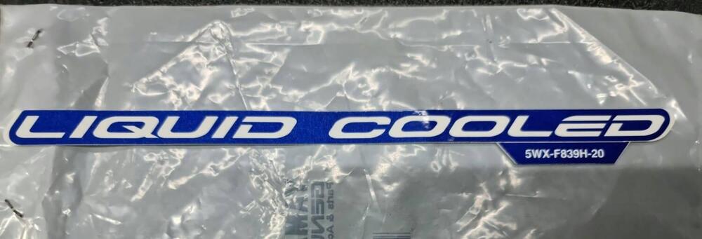 ADESIVO EMBLEMA YAMAHA “LIQUID COOLED” PER TZR 50