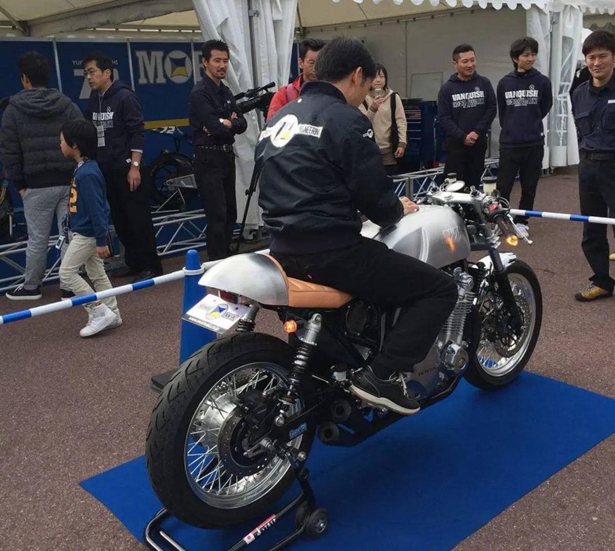 Honda CB1100 Moriwaki 40th Anniversary (3)
