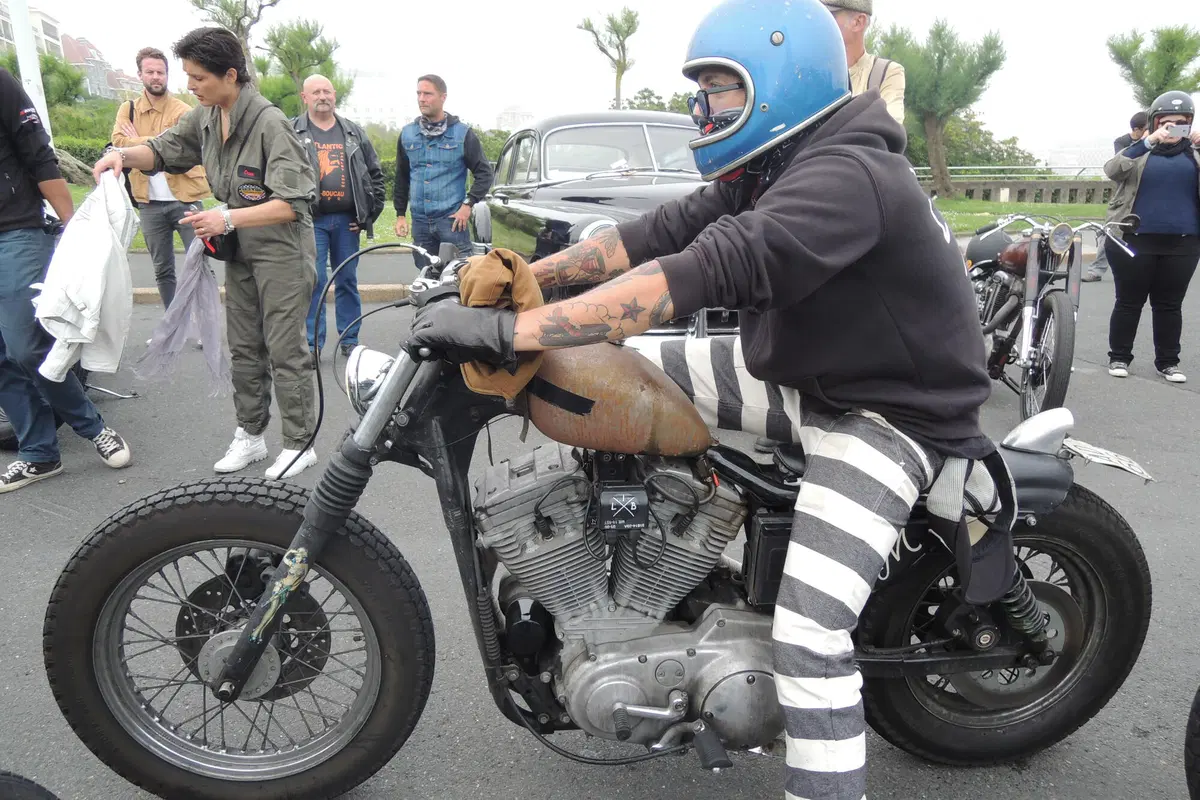 Al Wheels and Waves sulla Harley-Davidson Road King (4)