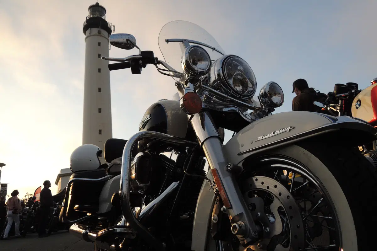 Al Wheels and Waves sulla Harley-Davidson Road King (10)