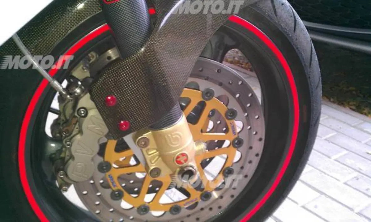 Le Belle e Possibili di Moto.it: Bimota YB9sr (4)