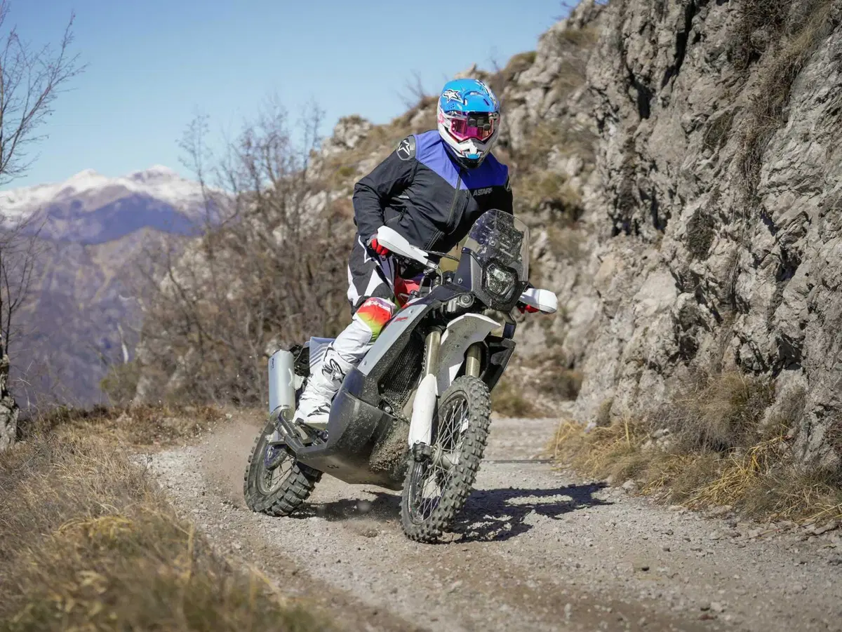 Fantic XEF 450 Rally: il TEST eslusivo della moto da corsa pensata per gli appassionati (4)