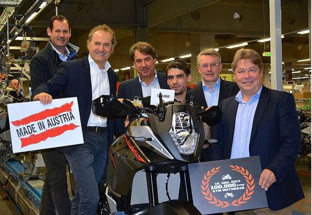 KTM stabilisce il suo record: 100.000 moto prodotte (2)
