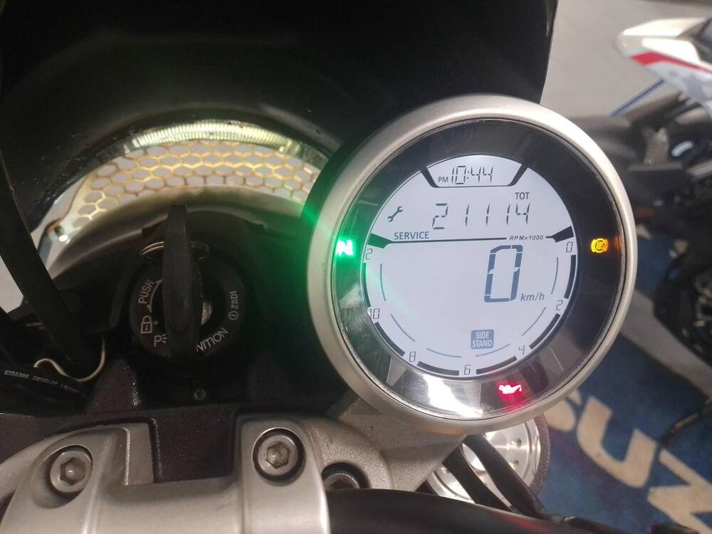 Ducati Scrambler 800 Classic (2015- 16) (3)