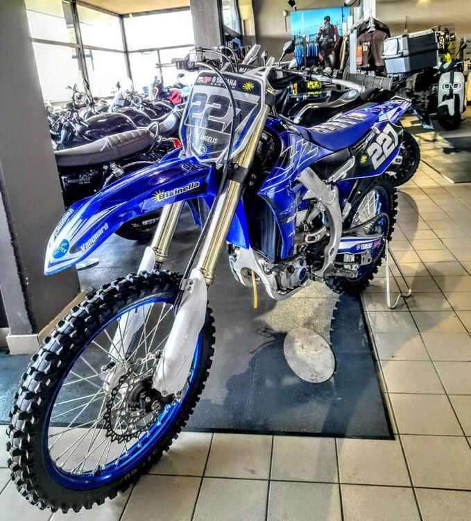 Yamaha YZ 450 F (2021) (2)