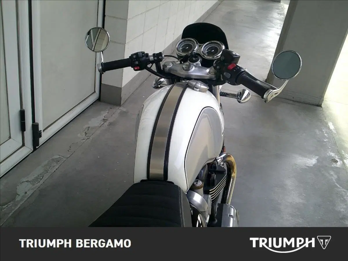 Triumph Thruxton 1200 (2017 - 20) (3)