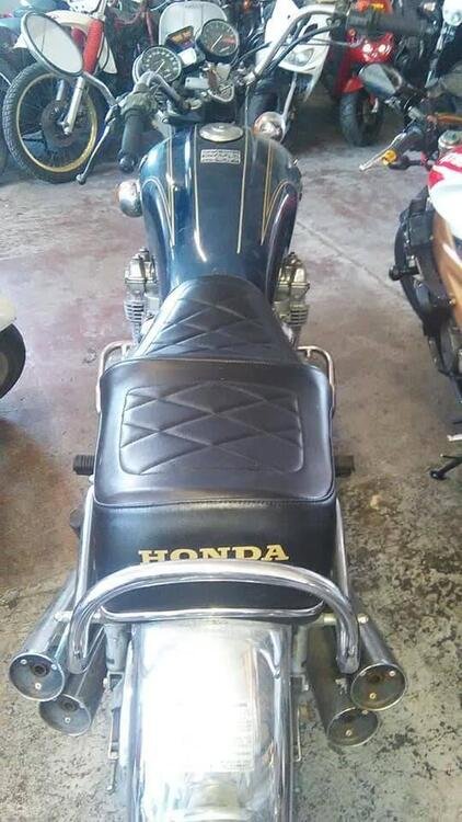 Honda CB 750 Custom (5)
