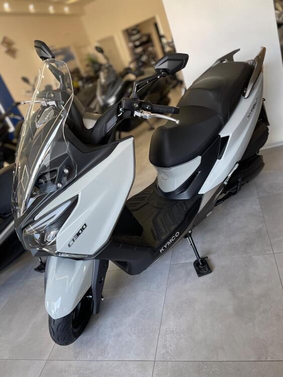 Kymco X-Town 125 City (2021 - 24) (3)